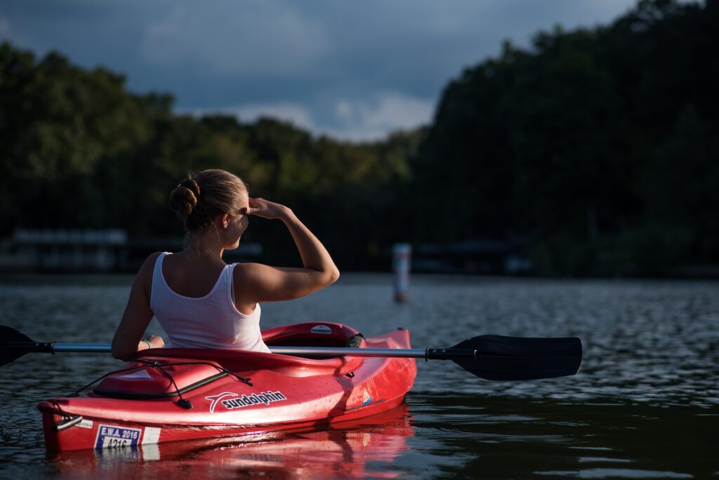 Justyna Iskrzycka Claims European Championship in Kayaking